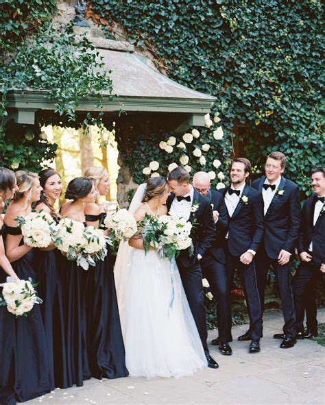 ExploringTimelessWeddingThemes:ClassicElegance