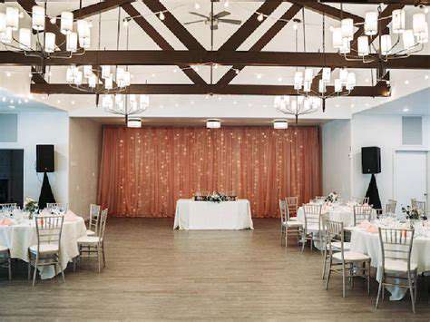 How to Plan a Cozy Indoor Wedding for Winter Celebrations